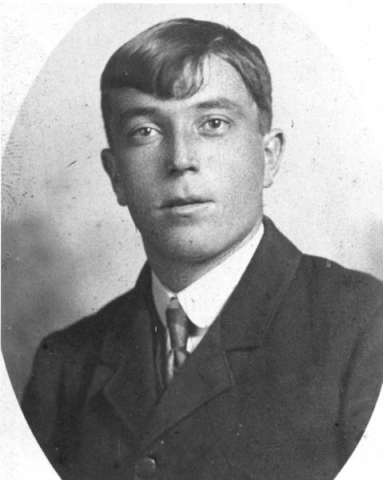 401: J V McCarthy. (before 1912)  - James son of Thomas McCarthy &amp;amp; Anastasia Fitzgerald.